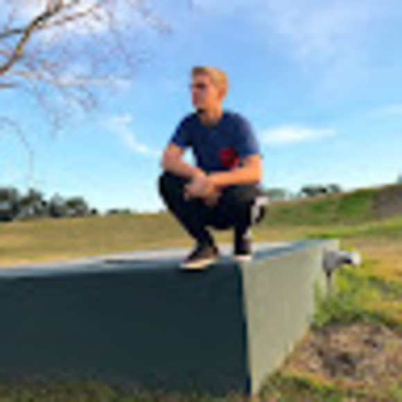 elliotrmartinez